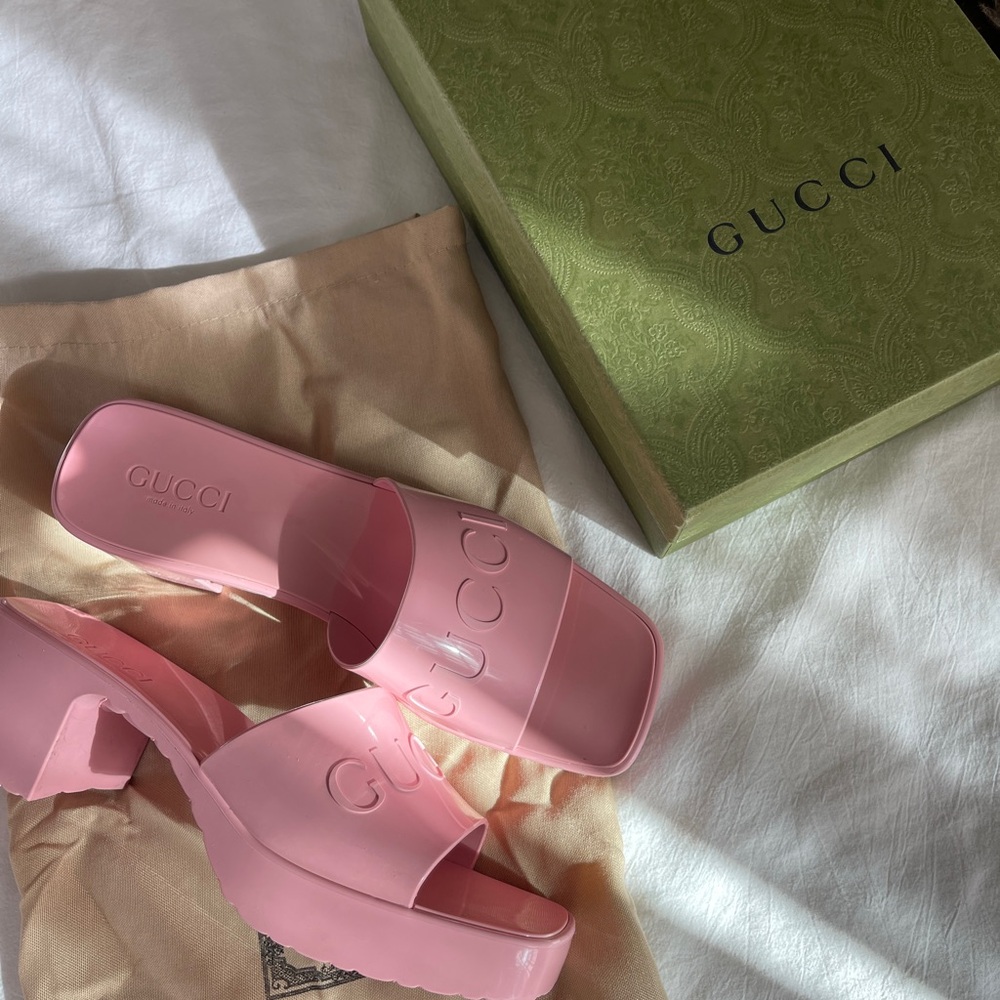Gucci Rubber Slide Sandal - Picture 6 of 9